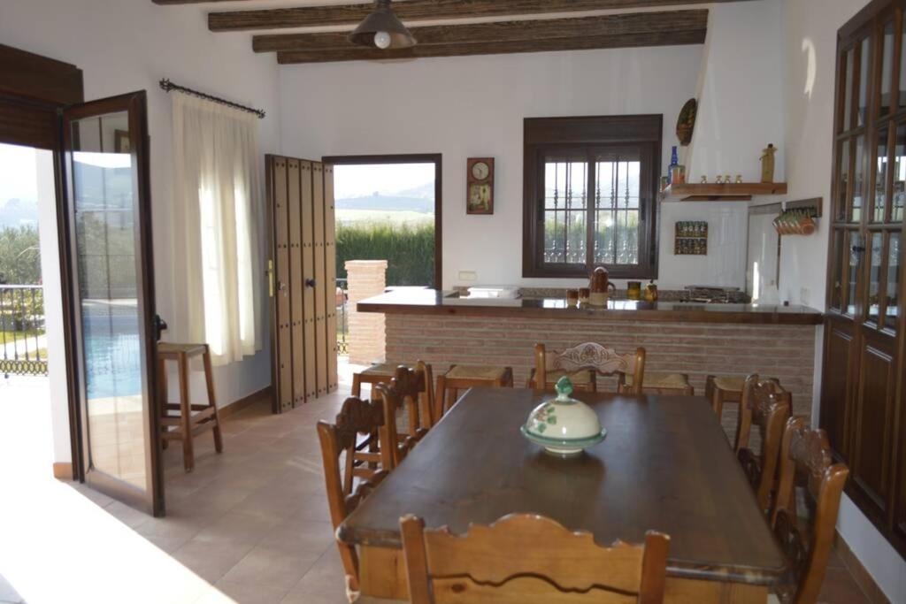 Villa Rosales 阿达莱斯 外观 照片